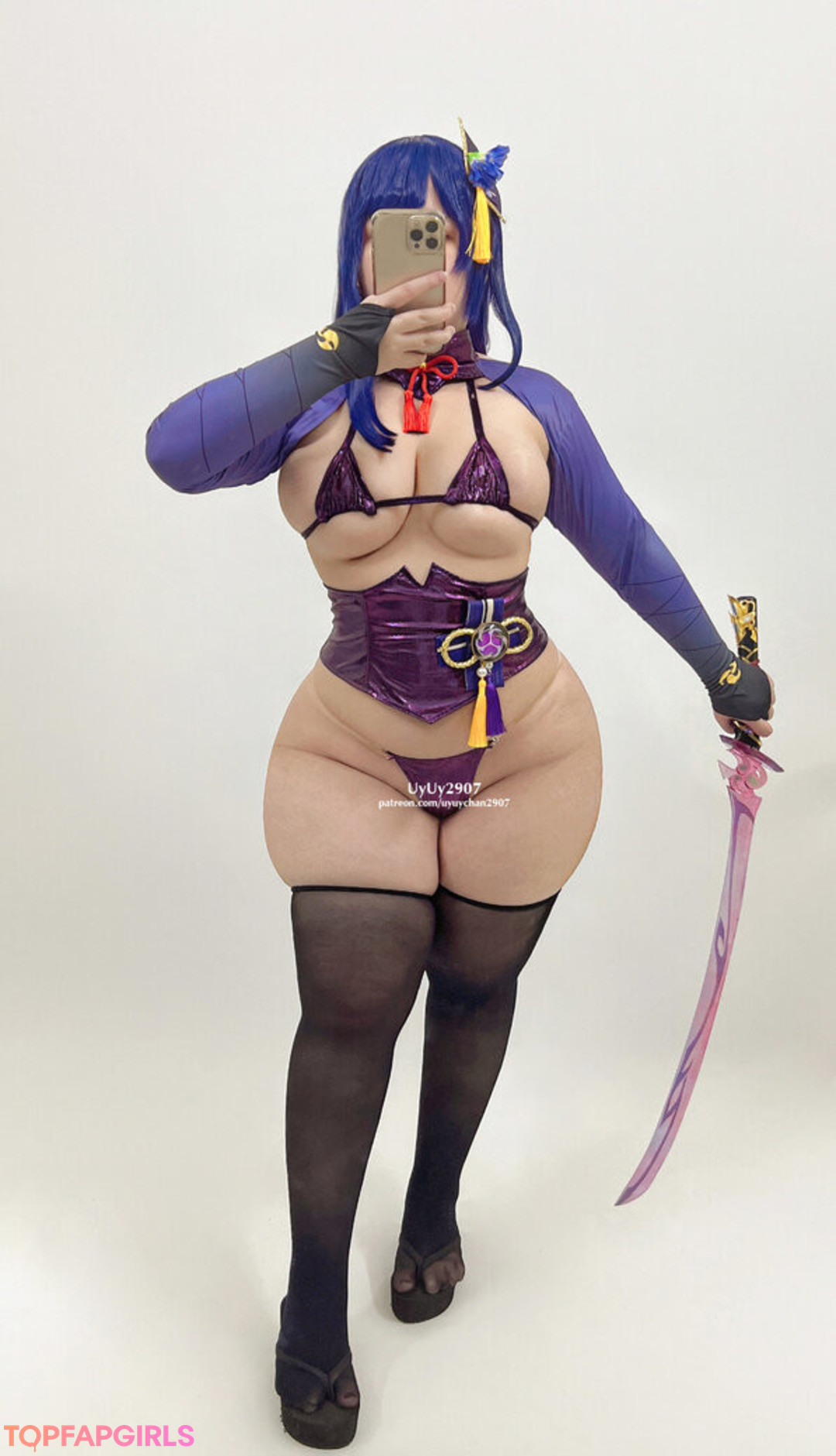 Naakte gelekte OnlyFans-foto van Uyuy2907 #1169