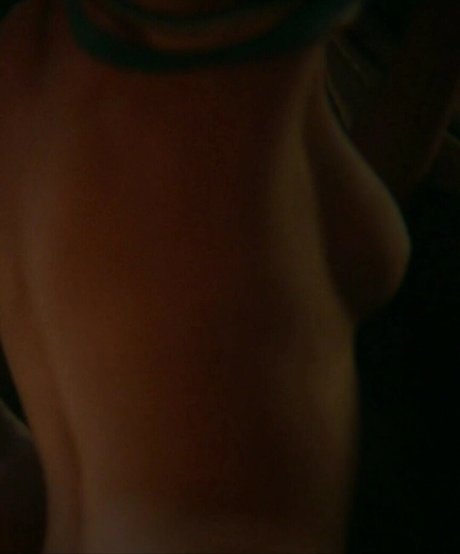 Emma Mackey
