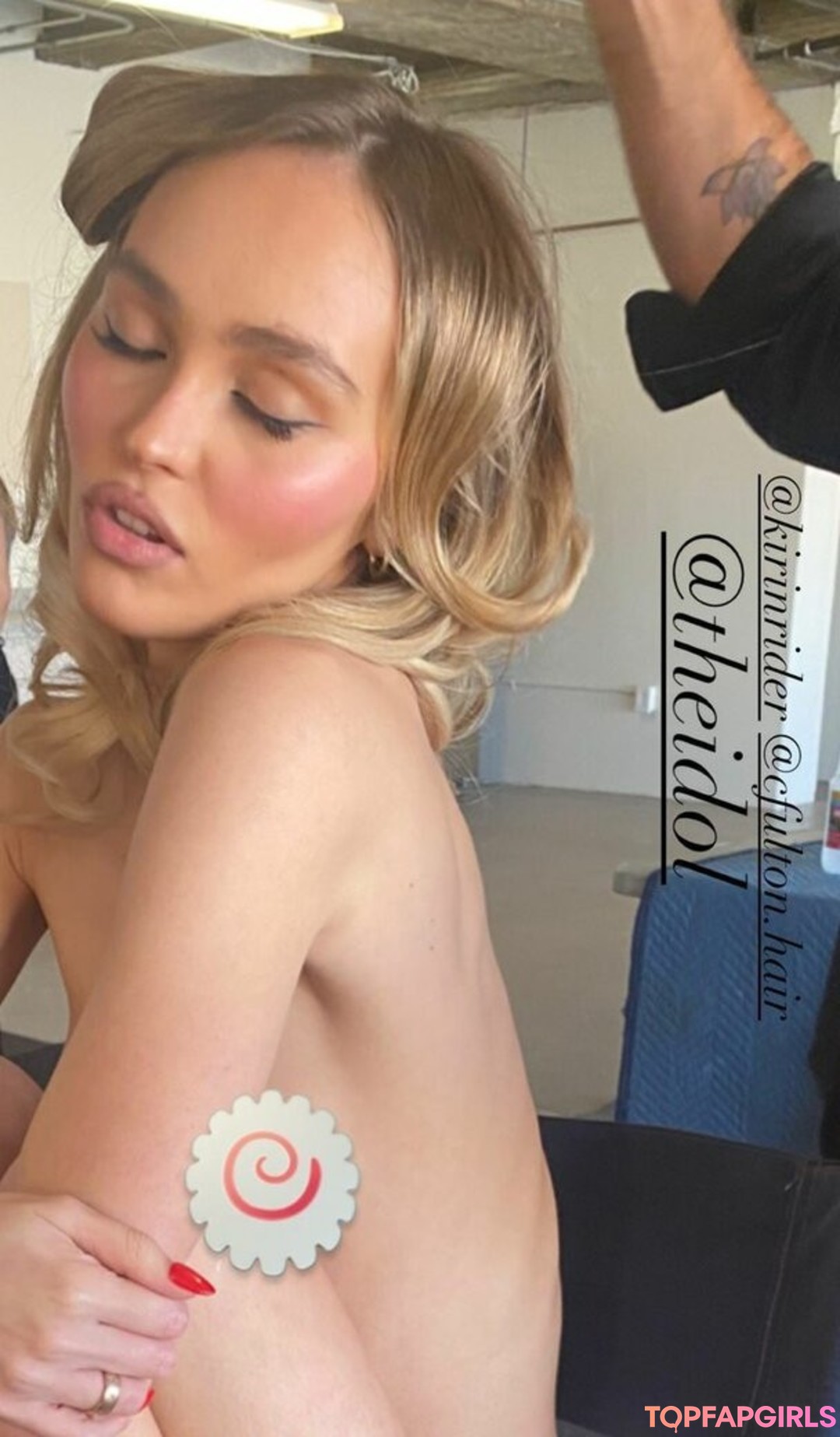 Naakte gelekte OnlyFans-foto van Lilyrose Depp #412 Naakte gelekte OnlyFans-foto van Lilyrose Depp #412