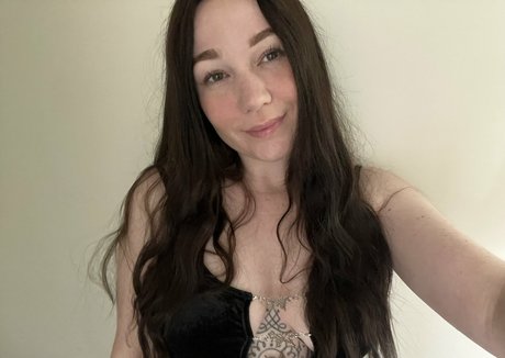 Naakte gelekte OnlyFans-foto van Itsbordie