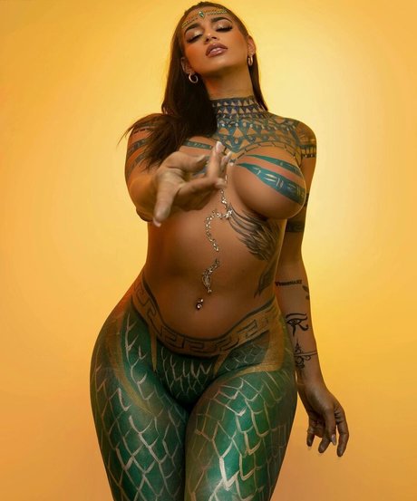 Naakte gelekte OnlyFans-foto van Lia Diaz