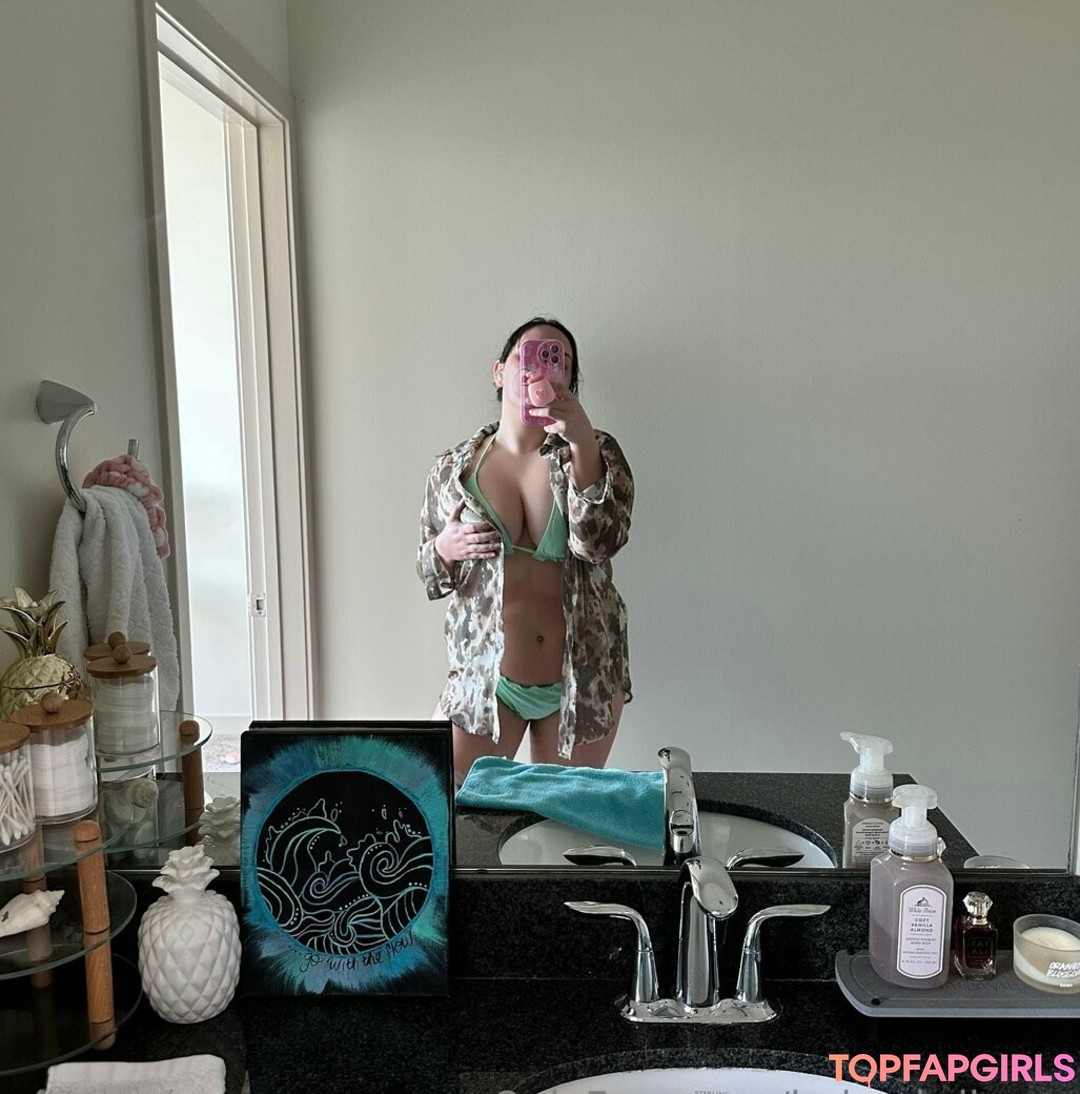 Naakte gelekte OnlyFans-foto van Ohiostatetrackstar #1048