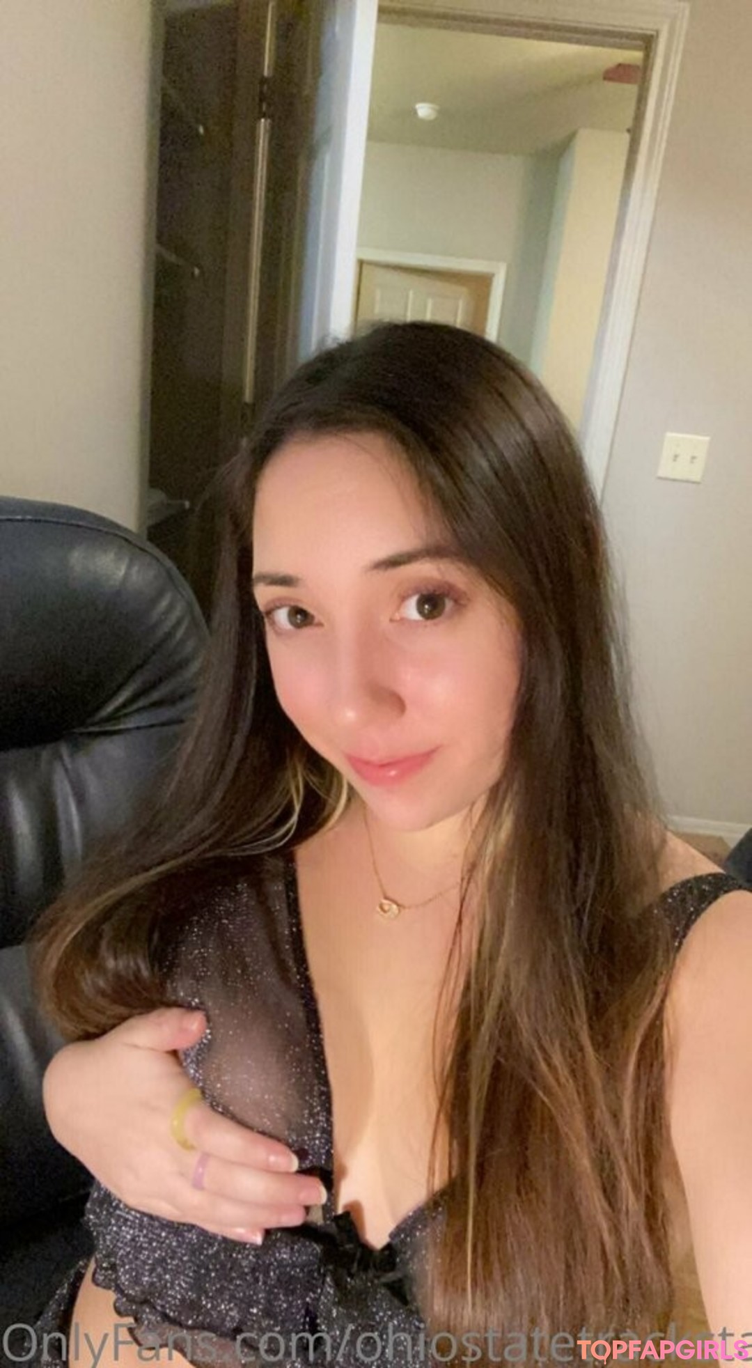 Naakte gelekte OnlyFans-foto van Ohiostatetrackstar #1181