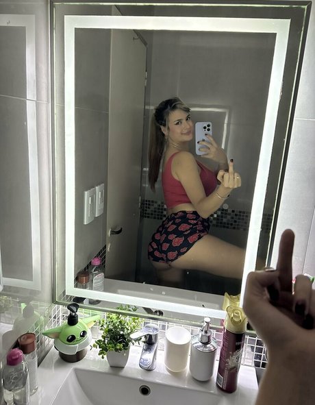 Loore Garcia