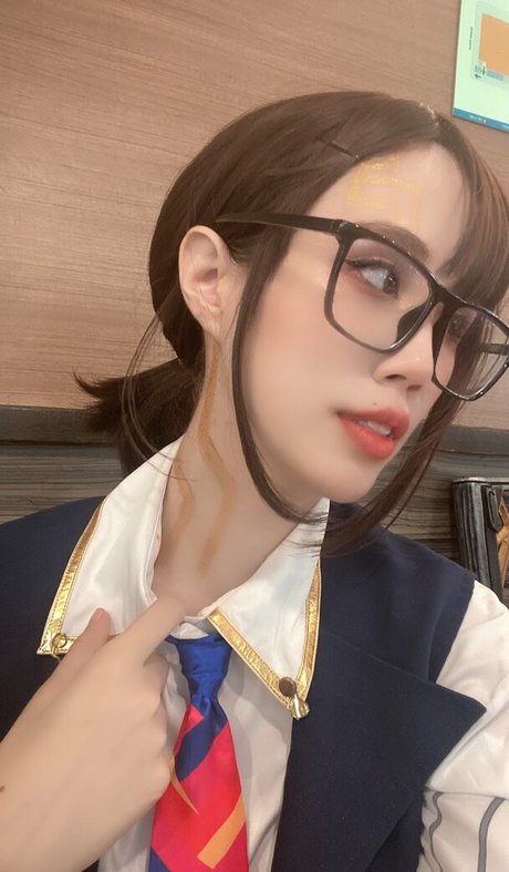 Kura Oneesan