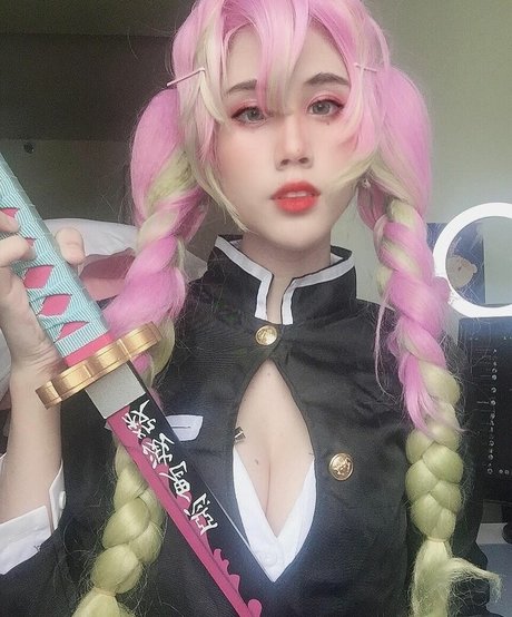 Kura Oneesan