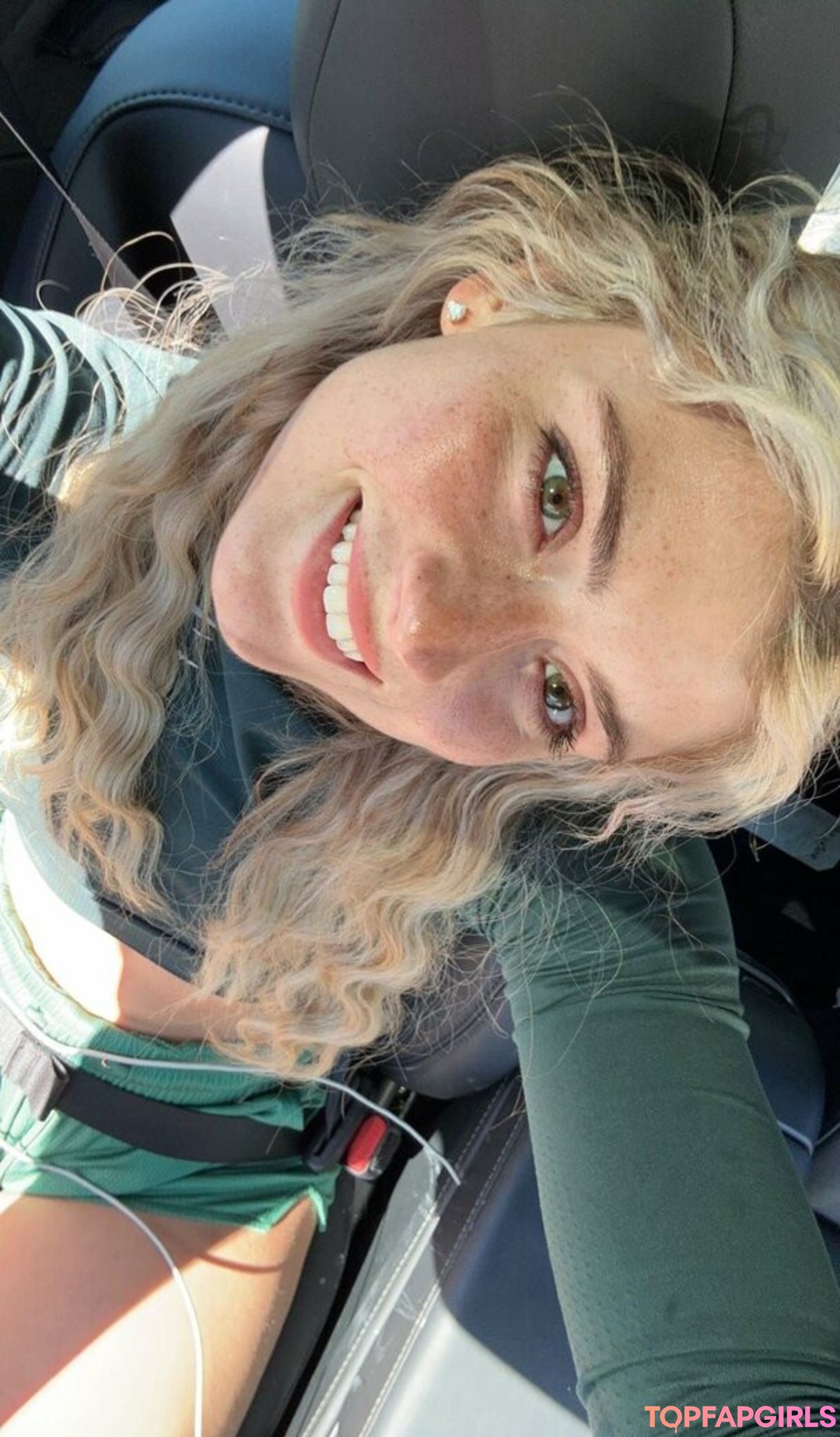 Naakte gelekte OnlyFans-foto van Faith Ordway #1153