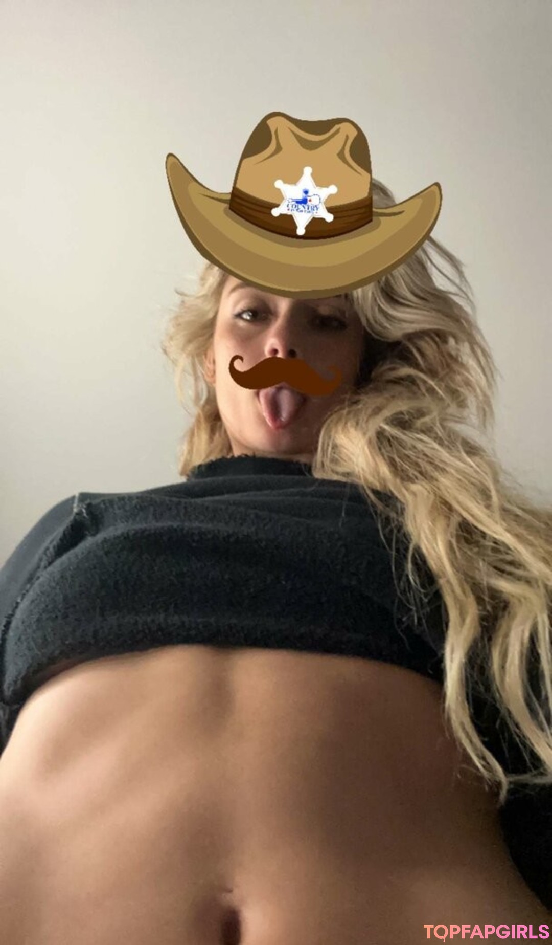 Naakte gelekte OnlyFans-foto van Faith Ordway #1273