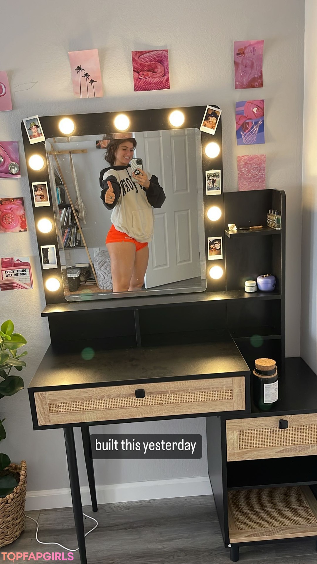 Naakte gelekte OnlyFans-foto van Faith Ordway #1378