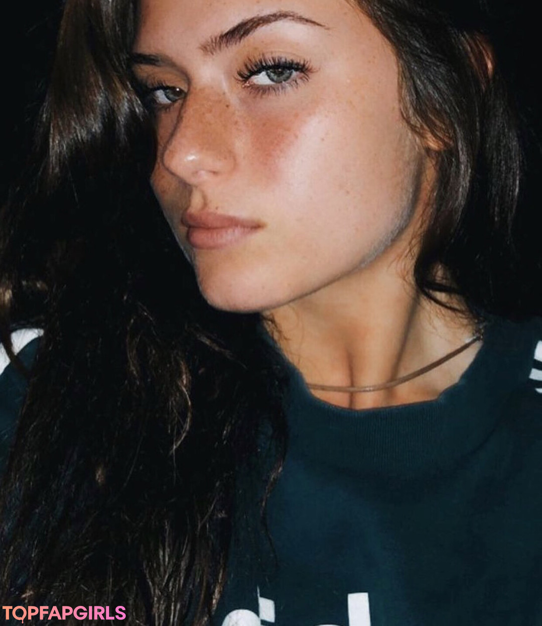 Naakte gelekte OnlyFans-foto van Faith Ordway #1426