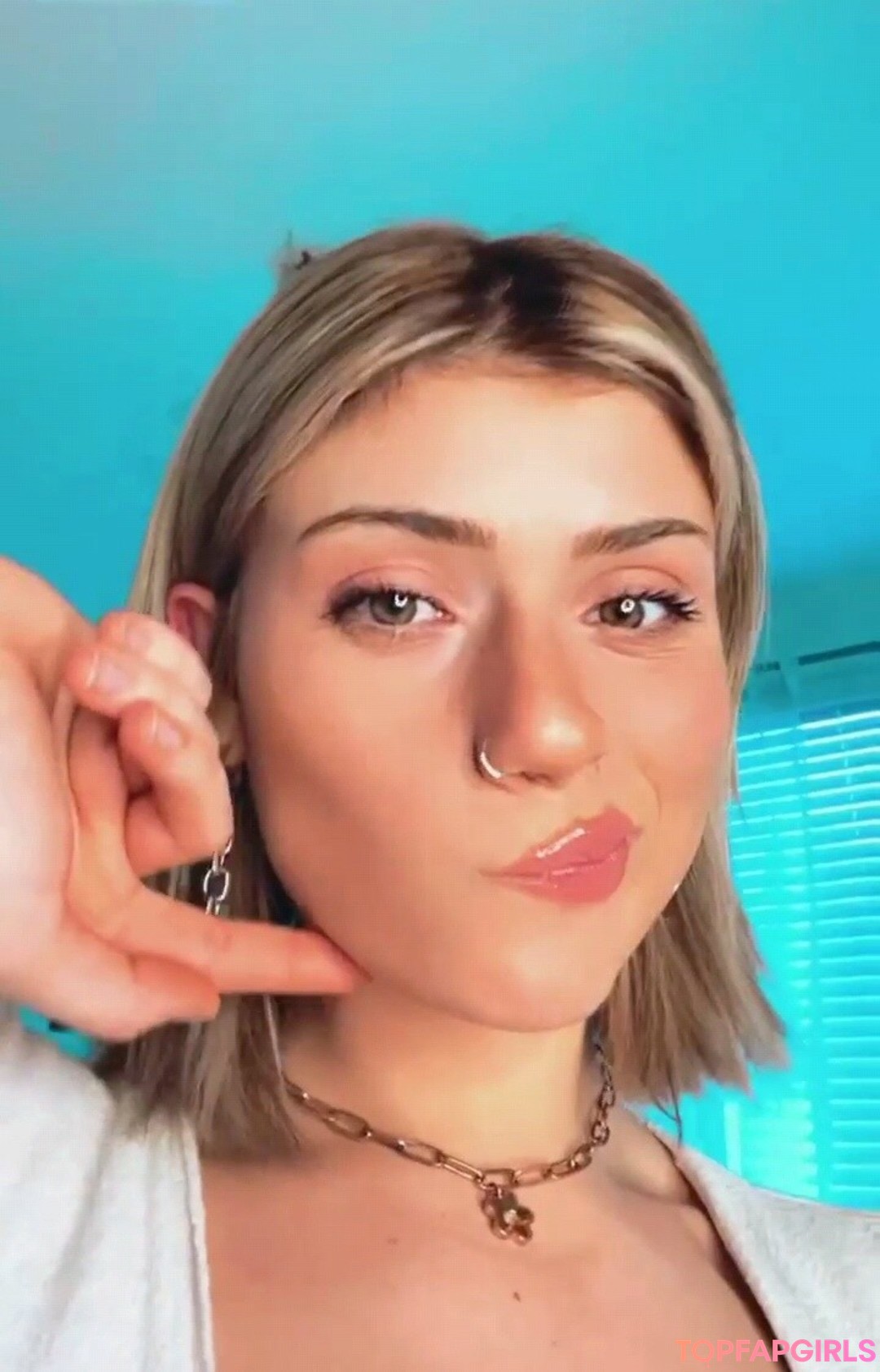 Naakte gelekte OnlyFans-foto van Faith Ordway #1496