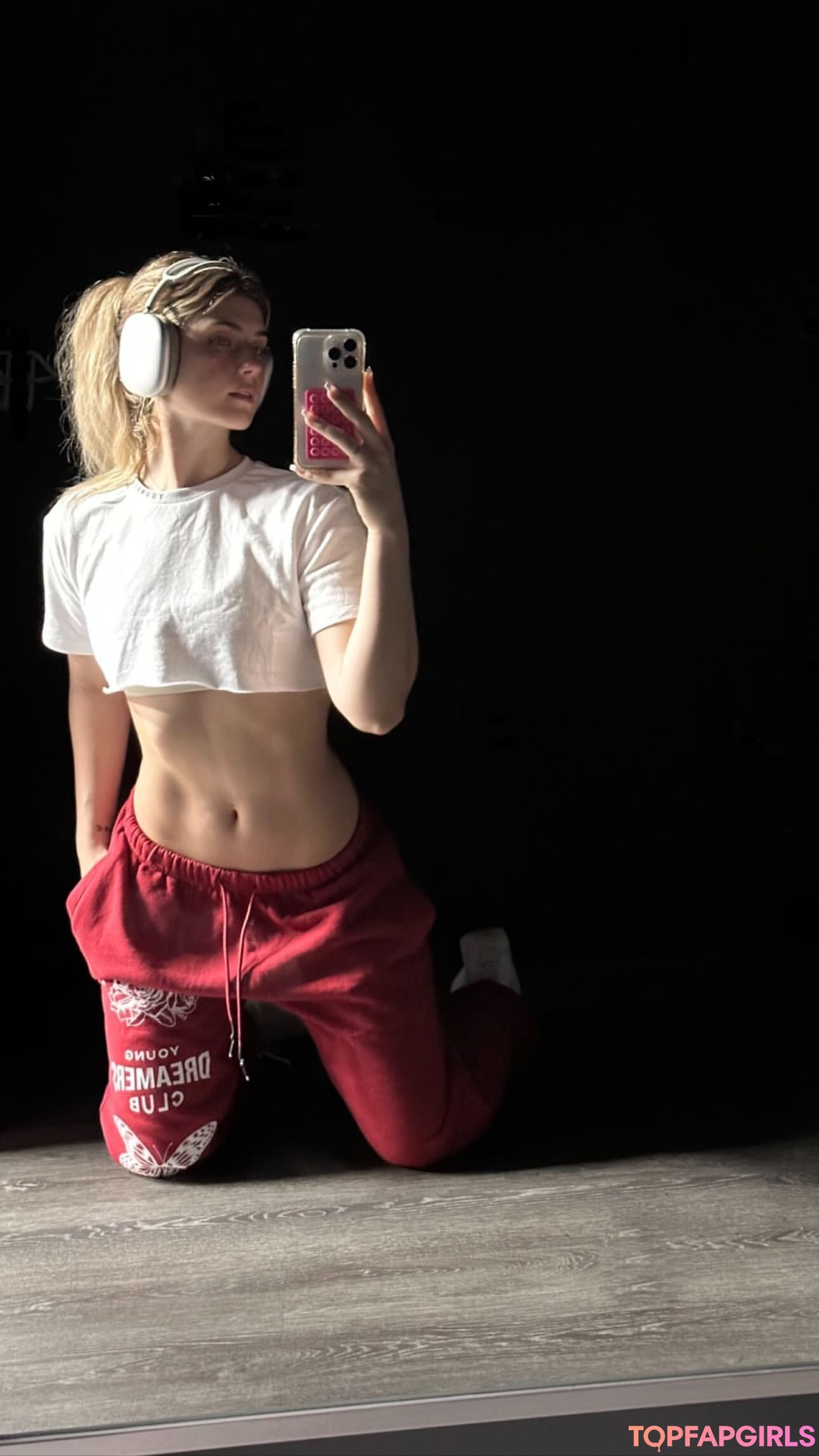 Naakte gelekte OnlyFans-foto van Faith Ordway #1734