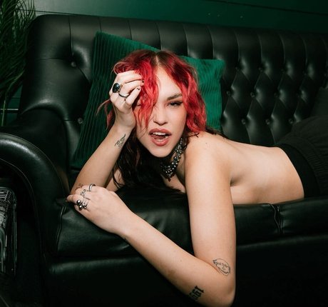 Naakte gelekte OnlyFans-foto van Taylor Upsahl