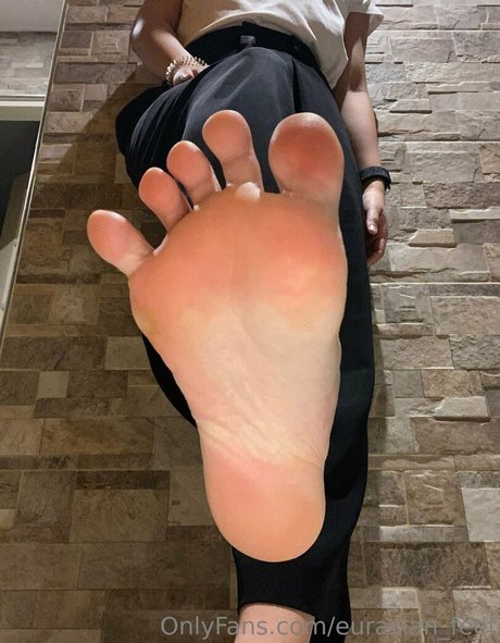 Eurasianfeet