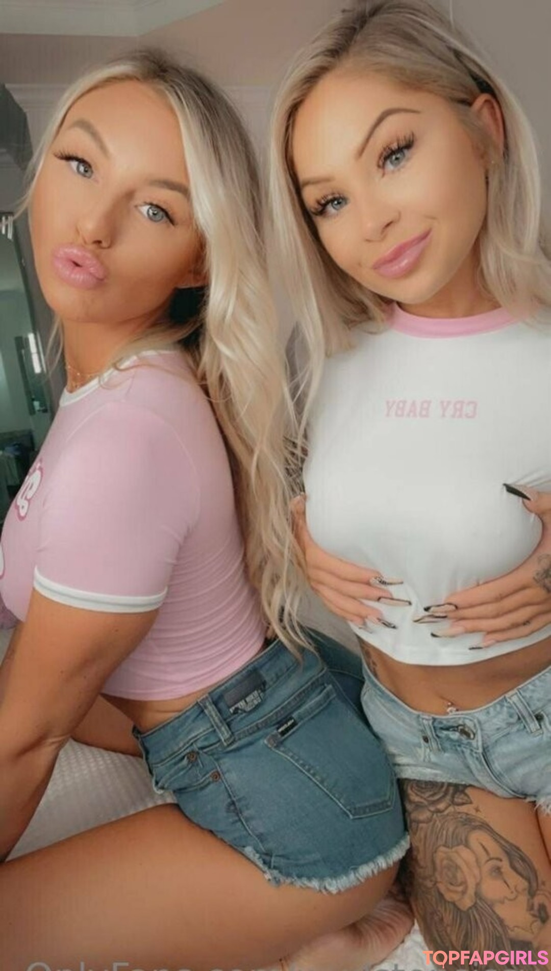 Naakte gelekte OnlyFans-foto van Wydstepsissy #1027