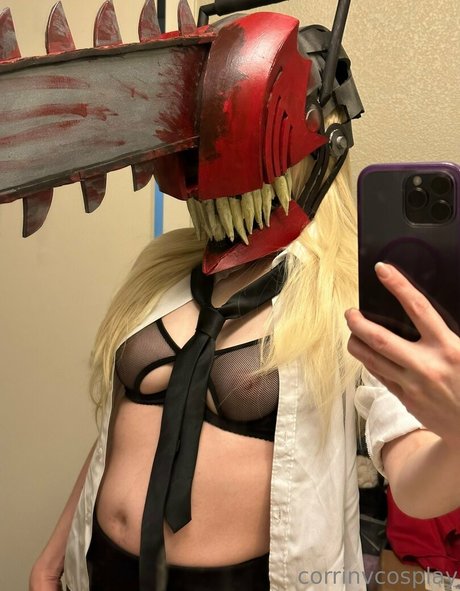 Naakte gelekte OnlyFans-foto van Corrinvalentinecosplay