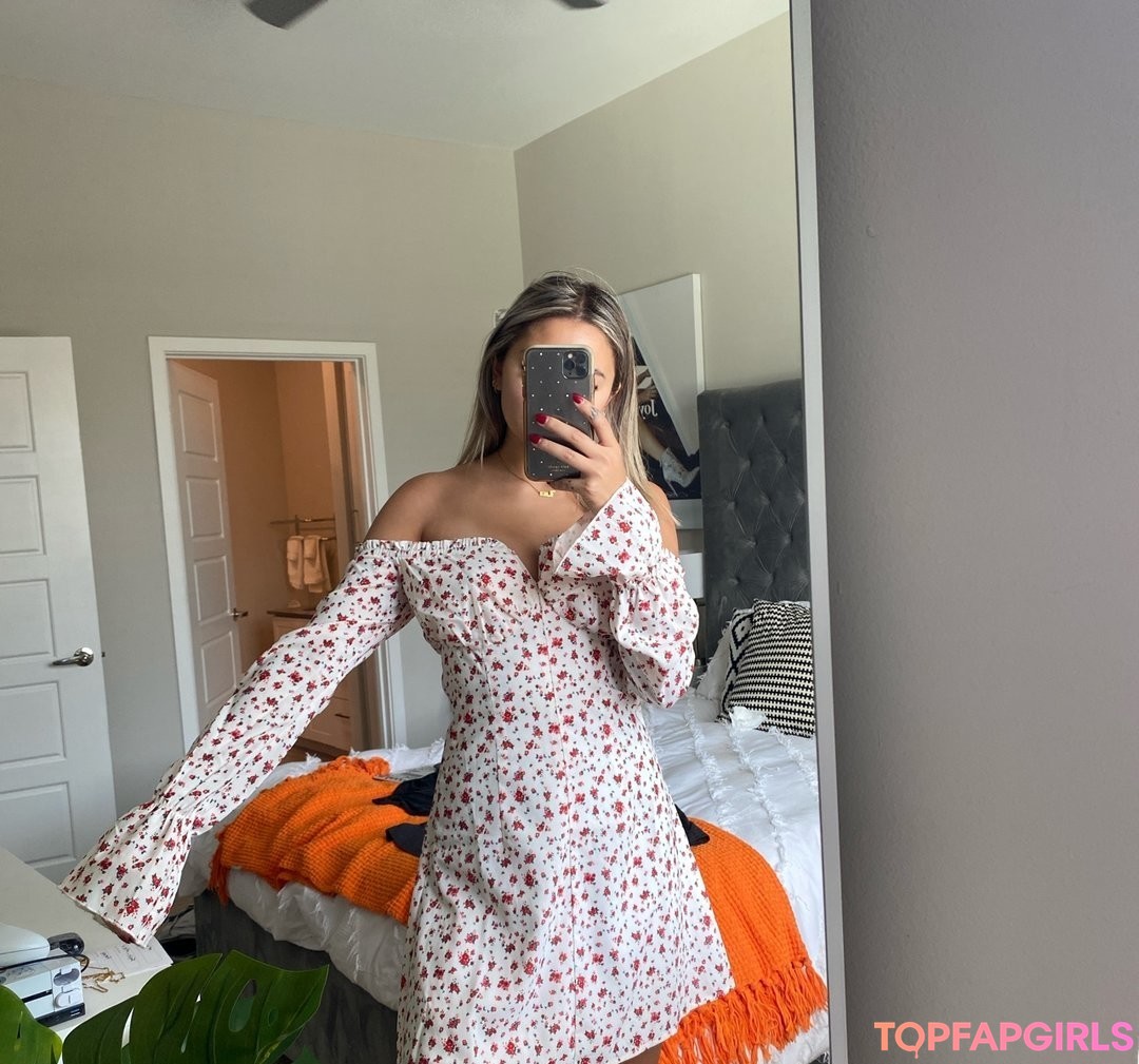 Naakte gelekte OnlyFans-foto van Lara Fraser #52 Naakte gelekte OnlyFans-foto van Lara Fraser #52