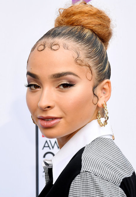 Ella Eyre