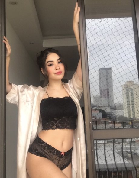 Naakte gelekte OnlyFans-foto van Bruna Balbino