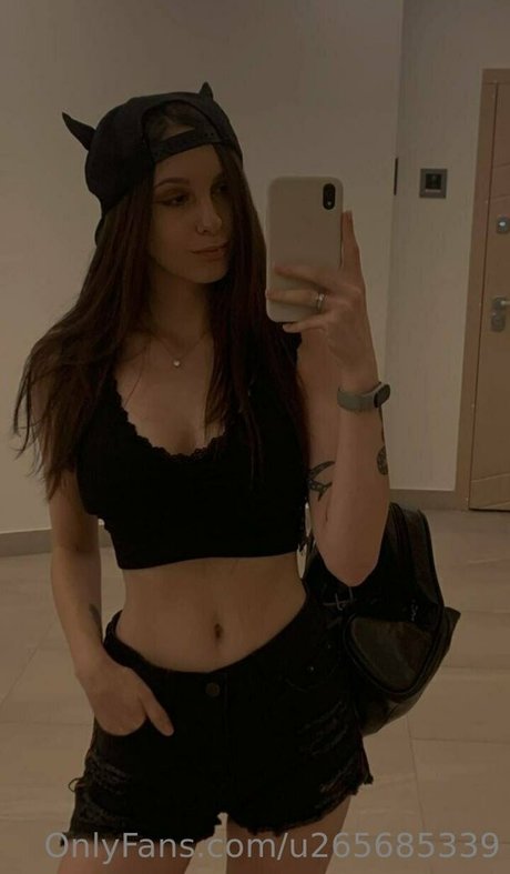 Naakte gelekte OnlyFans-foto van Pinacoladaofficial