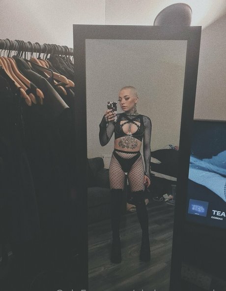 Naakte gelekte OnlyFans-foto van Ohshannonsucks