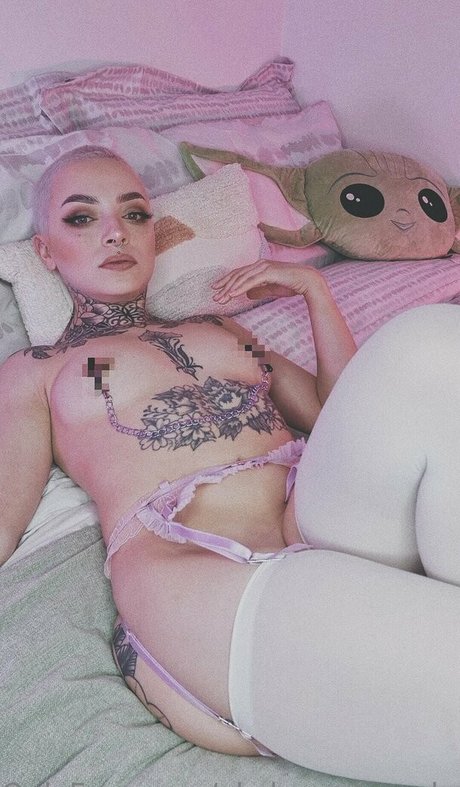 Naakte gelekte OnlyFans-foto van Ohshannonsucks