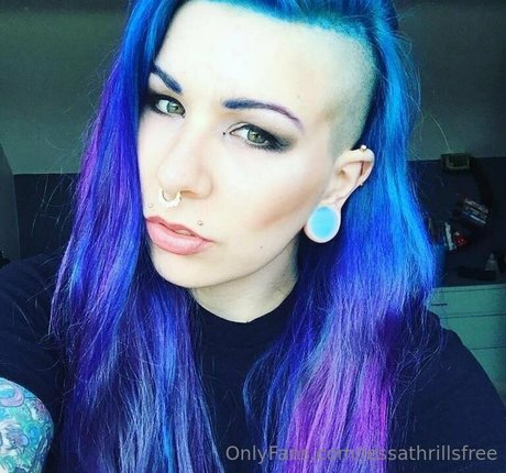 Naakte gelekte OnlyFans-foto van Jessathrillsfree