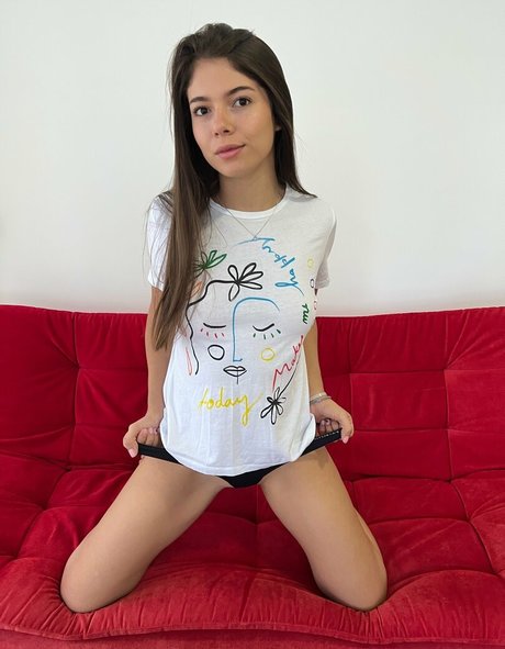 Naakte gelekte OnlyFans-foto van Gabriela Bianca