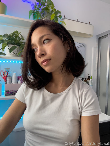 LilyKawaii
