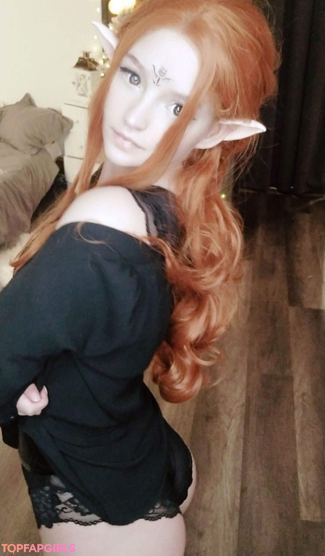 Naakte gelekte OnlyFans-foto van Lyvlas #1349