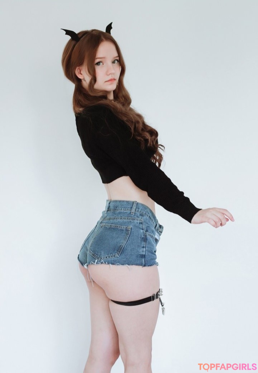 Naakte gelekte OnlyFans-foto van Lyvlas #1379