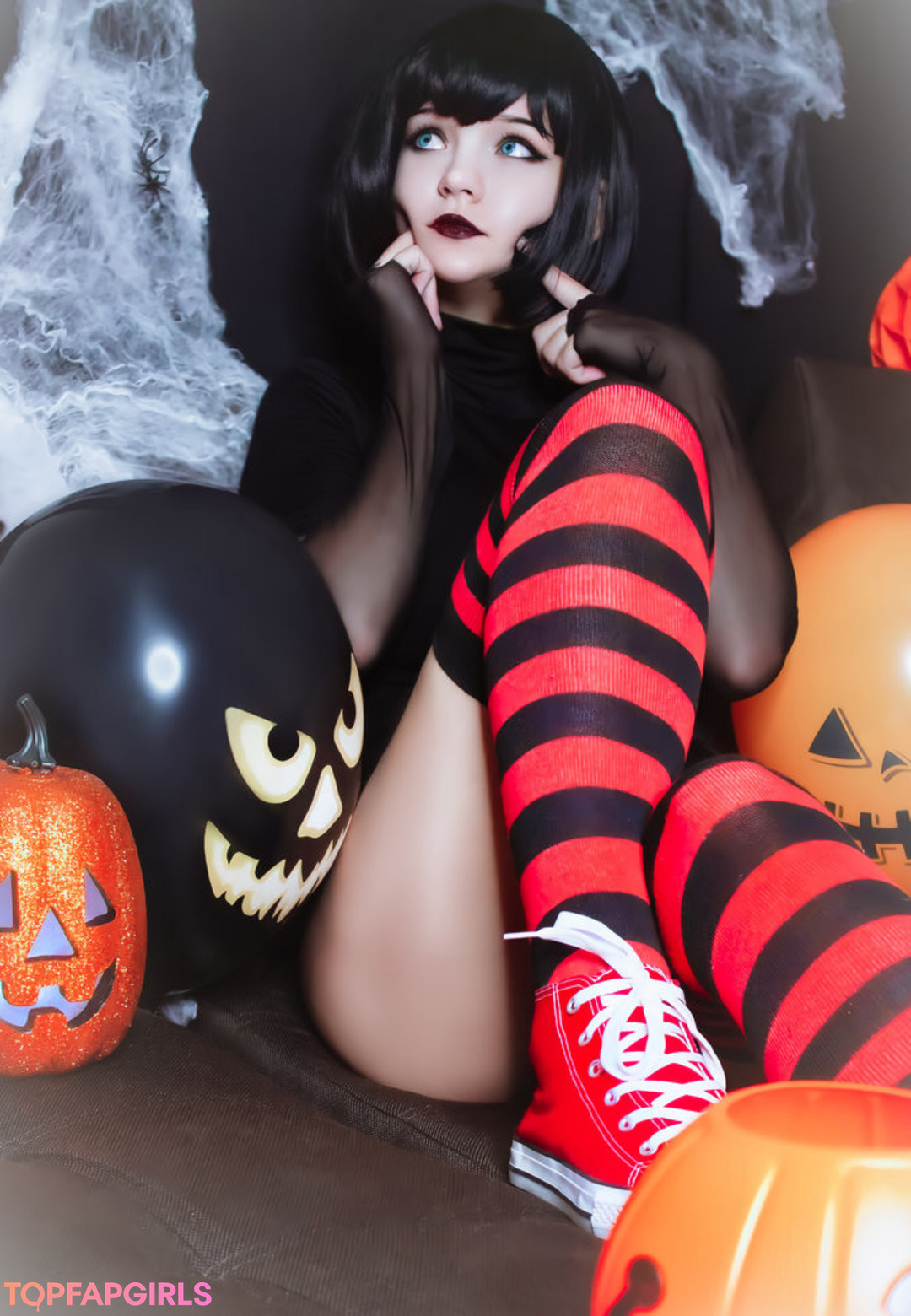 Naakte gelekte OnlyFans-foto van Lyvlas #1445