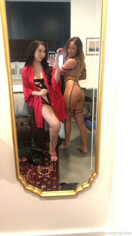 Naakte gelekte OnlyFans-foto van Egirlren