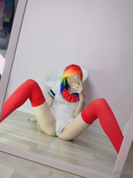 Naakte gelekte OnlyFans-foto van Lea Lolly