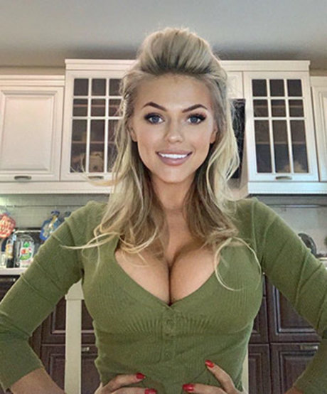 Naakte gelekte OnlyFans-foto van Ulax