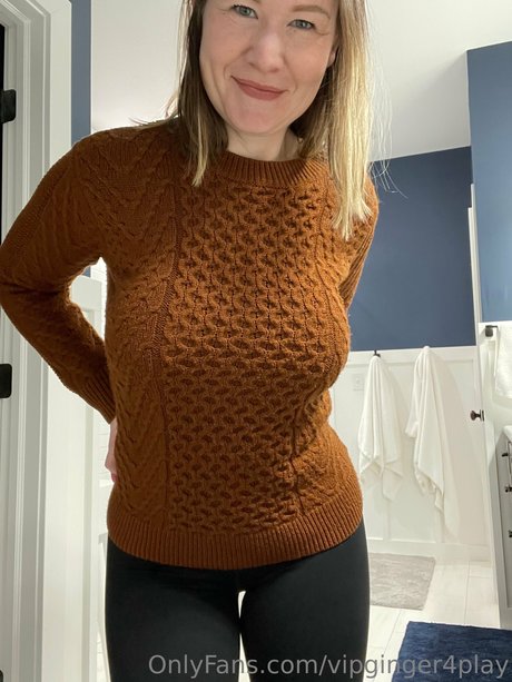 Naakte gelekte OnlyFans-foto van Ginger4play