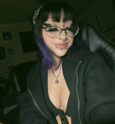 Naakte gelekte OnlyFans-foto van Lasaddgirl