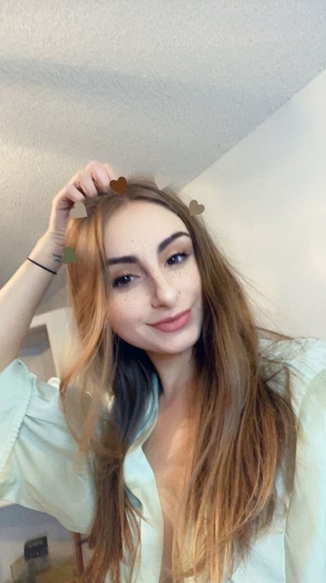 Naakte gelekte OnlyFans-foto van Penelope Kay