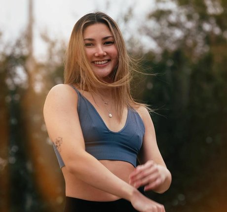 Leoniemontybtw