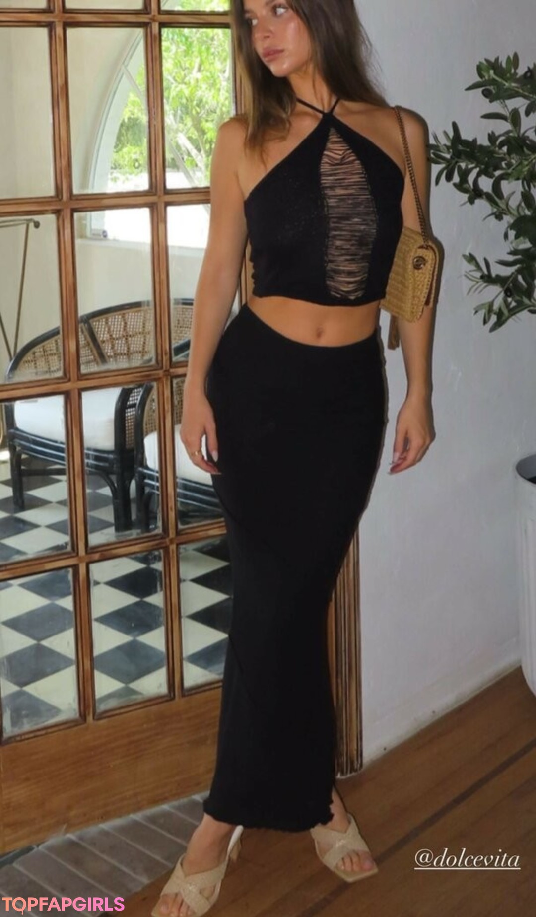 Naakte gelekte OnlyFans-foto van Ashley Marie Dickerson #1383