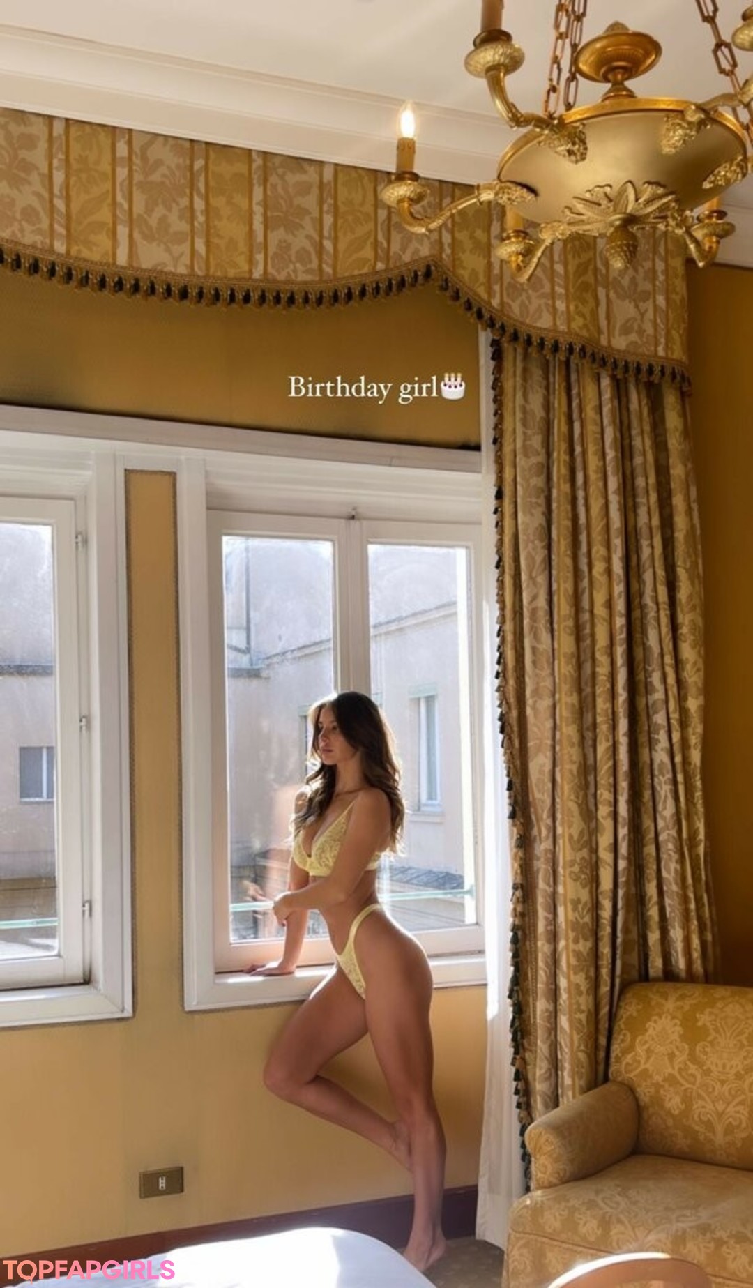Naakte gelekte OnlyFans-foto van Ashley Marie Dickerson #1996