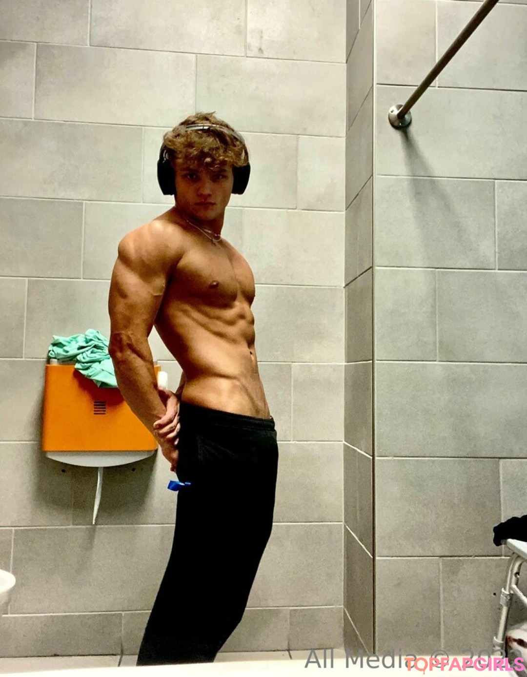 Naakte gelekte OnlyFans-foto van Taylorsfree #63 Naakte gelekte OnlyFans-foto van Taylorsfree #63