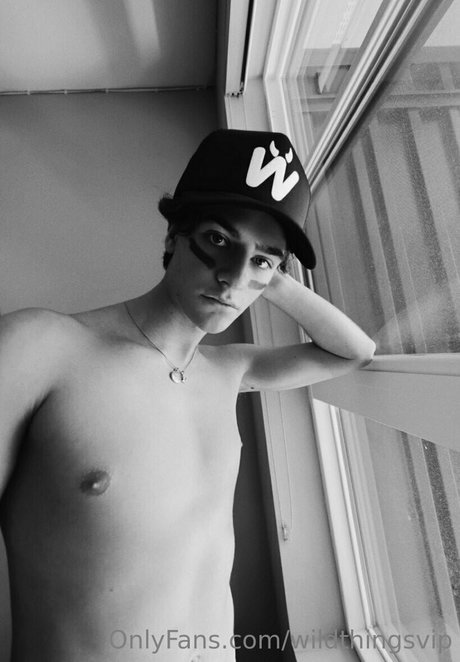 Naakte gelekte OnlyFans-foto van Wildthingsvip