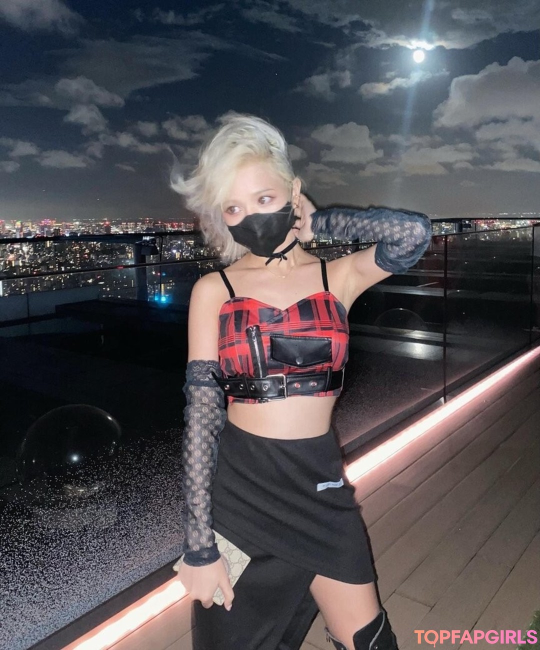 Naakte gelekte OnlyFans-foto van Mingmihoo #36 Naakte gelekte OnlyFans-foto van Mingmihoo #36