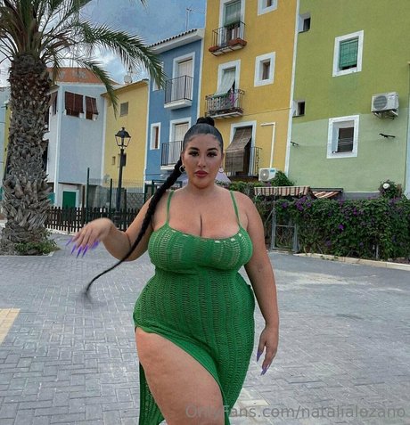 Naakte gelekte OnlyFans-foto van Natalialozano
