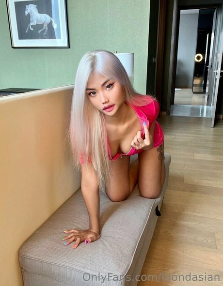 Blondasian