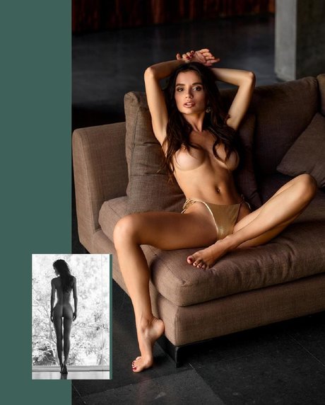 Naakte gelekte OnlyFans-foto van Ekaterina Zueva