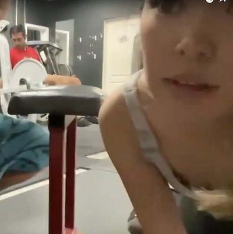 Extraemily