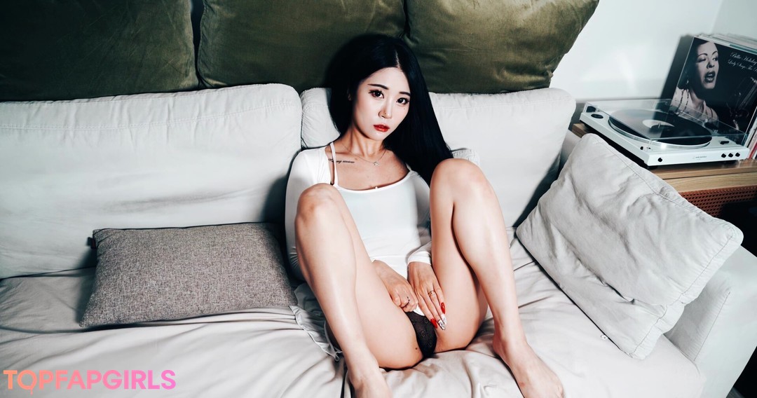 Naakte gelekte OnlyFans-foto van Girlcrushfancam #1113