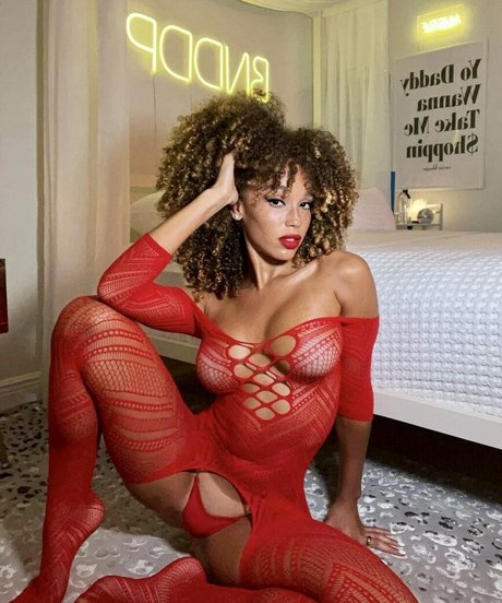 Tazsangelsuncensored